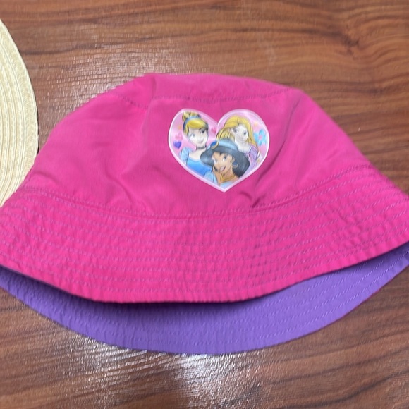 Girls Summer Princess bucket hat and Cat& Jack straw hat - Picture 2 of 6